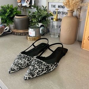 Zara flats